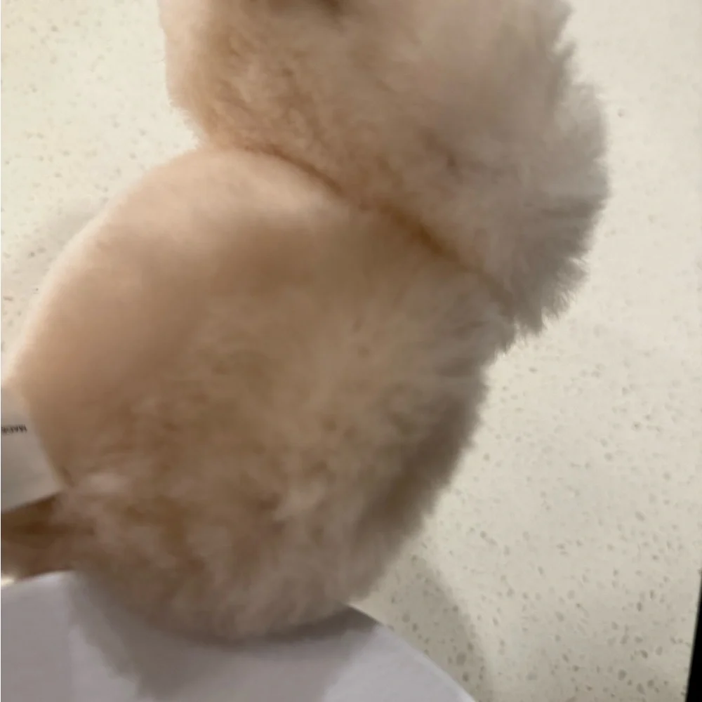 UGG Tan and Cream Earmuffs - Picture 5 of 7